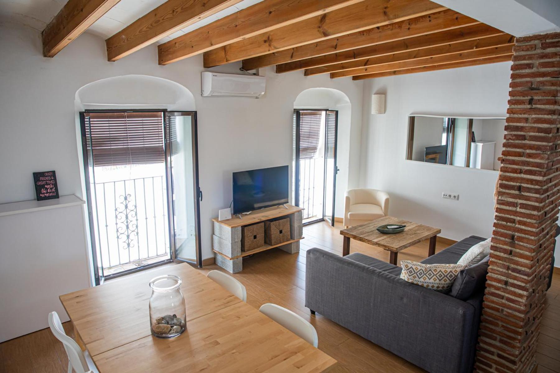 Edificio Reformado Con 2 Pisos En Tarifa Centro Appartement Buitenkant foto