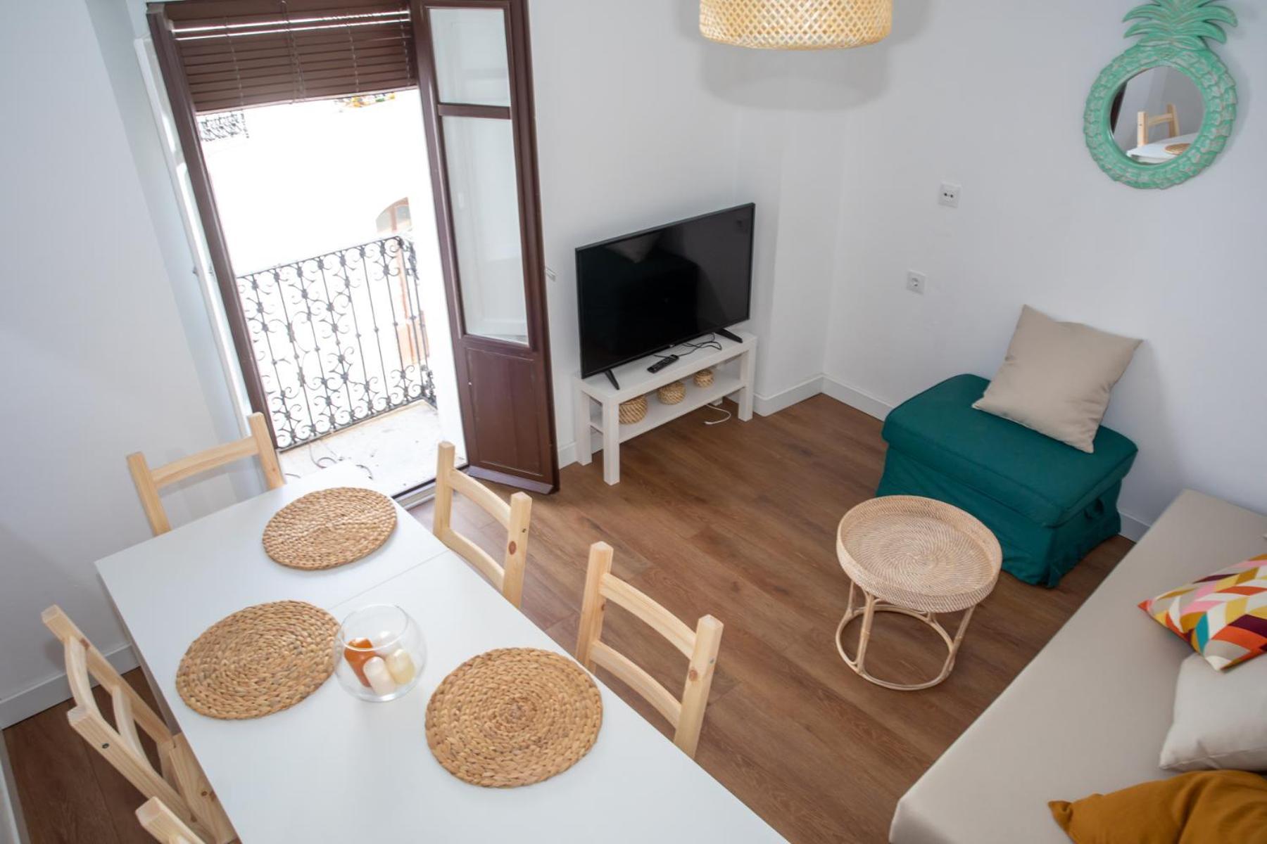 Edificio Reformado Con 2 Pisos En Tarifa Centro Appartement Buitenkant foto